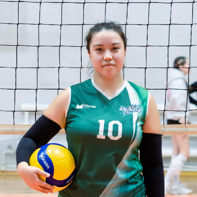 Елена Нгуен