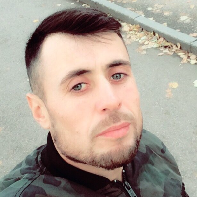 Умар Содатхонов