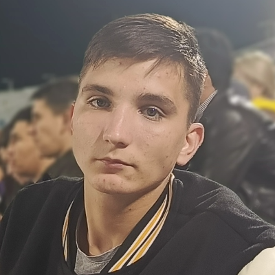 Андрей Ахматгарипов