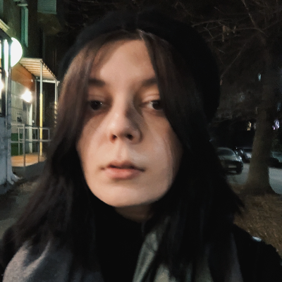 Полина Степанова